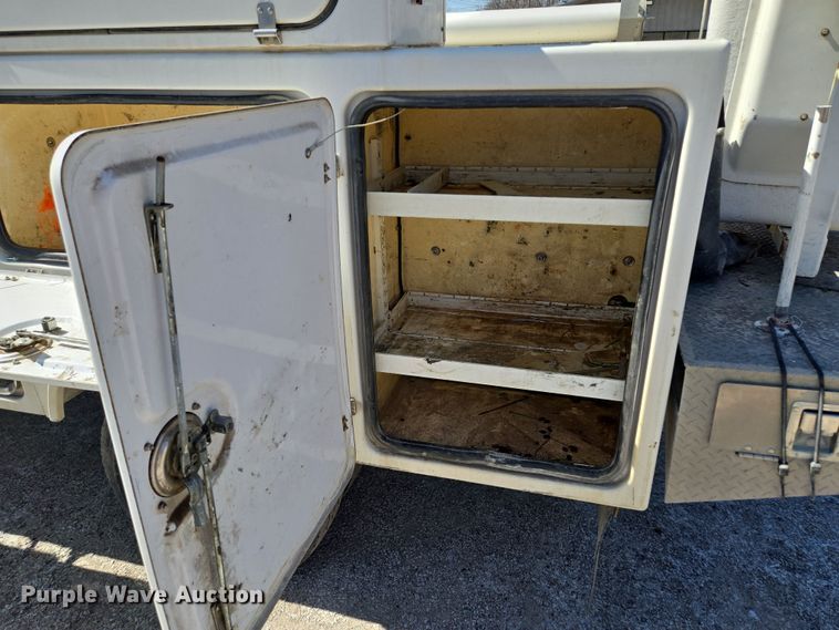 image for item EQ6819 2012 Ford F450 Super Duty bucket truck