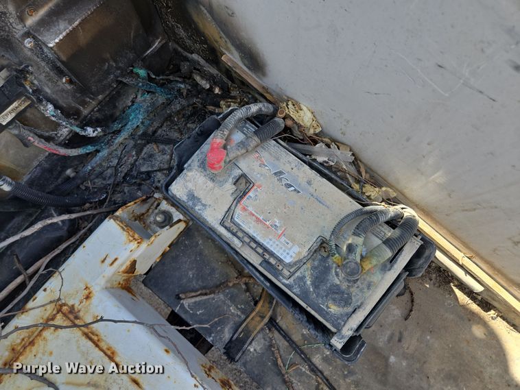 image for item EQ6819 2012 Ford F450 Super Duty bucket truck