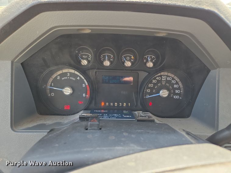 image for item EQ6819 2012 Ford F450 Super Duty bucket truck