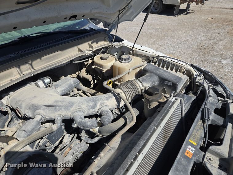 image for item EQ6819 2012 Ford F450 Super Duty bucket truck