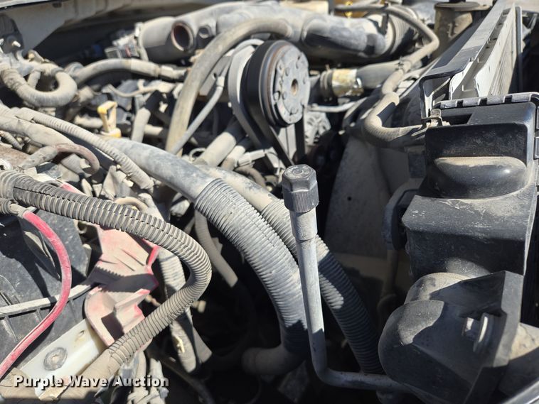 image for item EQ6819 2012 Ford F450 Super Duty bucket truck