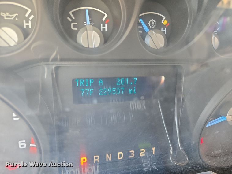 image for item EQ6819 2012 Ford F450 Super Duty bucket truck