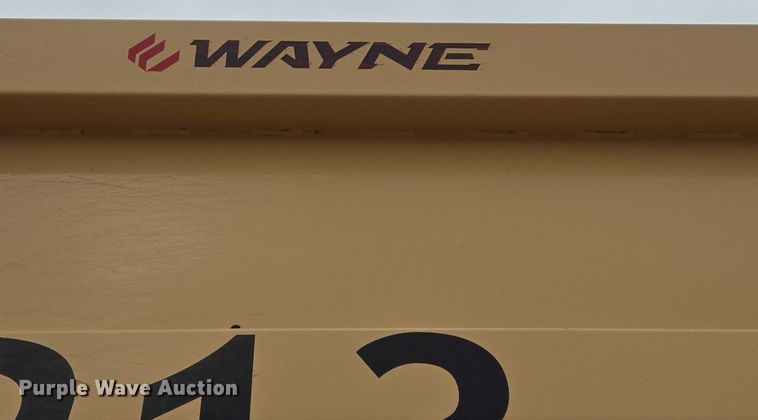 image for item ER5423 2014 Peterbilt 320 refuse truck