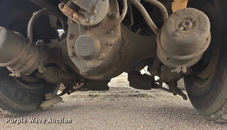 image for item ER5423 2014 Peterbilt 320 refuse truck