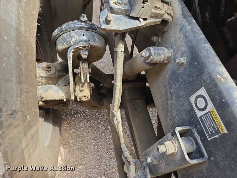 image for item ER5423 2014 Peterbilt 320 refuse truck