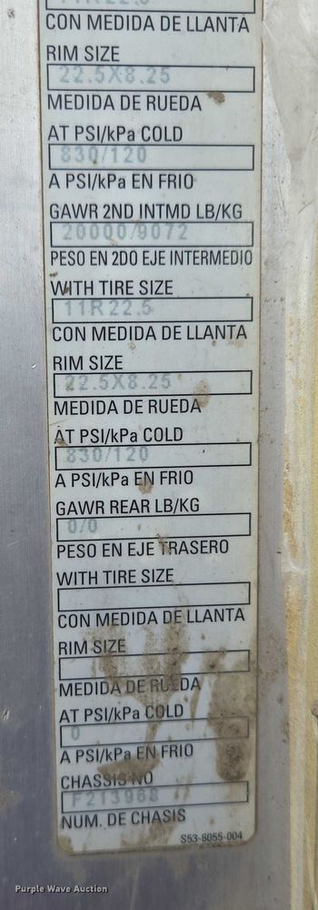 image for item ER5423 2014 Peterbilt 320 refuse truck