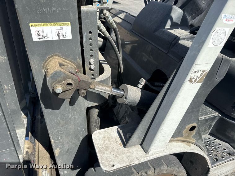 image for item FB9399 2015 UniCarriers PF50 forklift