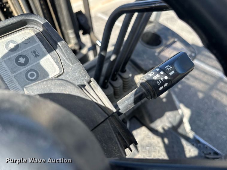 image for item FB9399 2015 UniCarriers PF50 forklift