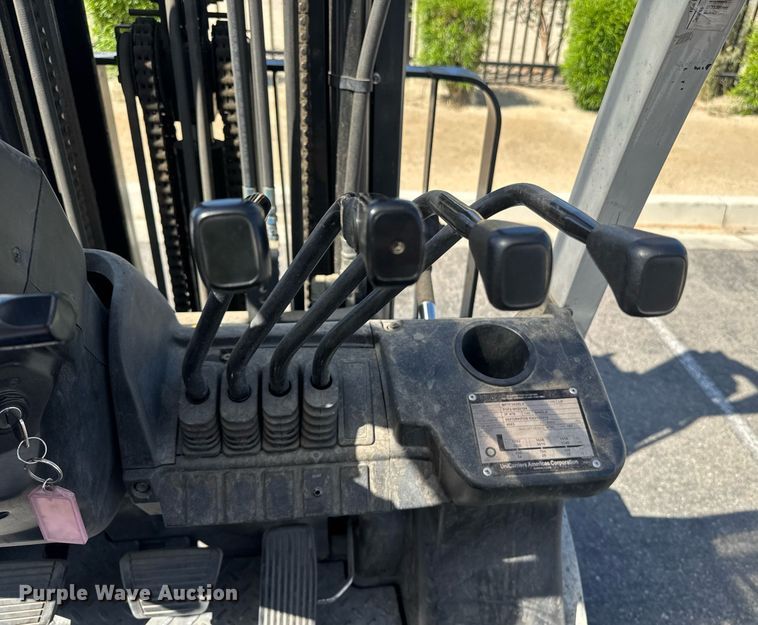 image for item FB9399 2015 UniCarriers PF50 forklift