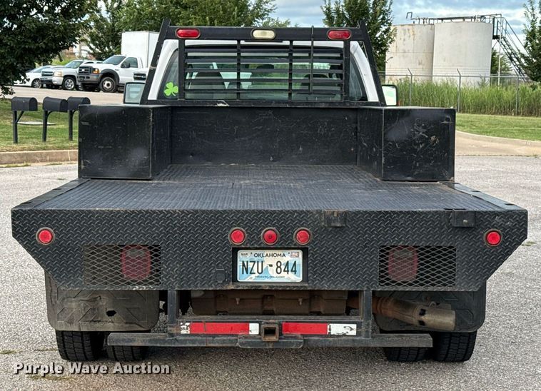 image for item HI9252 2008 Ford F450 Crew Cab flatbed truck