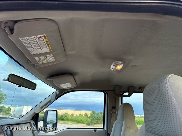 image for item HI9252 2008 Ford F450 Crew Cab flatbed truck