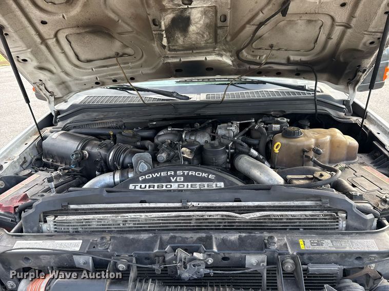 image for item HI9252 2008 Ford F450 Crew Cab flatbed truck