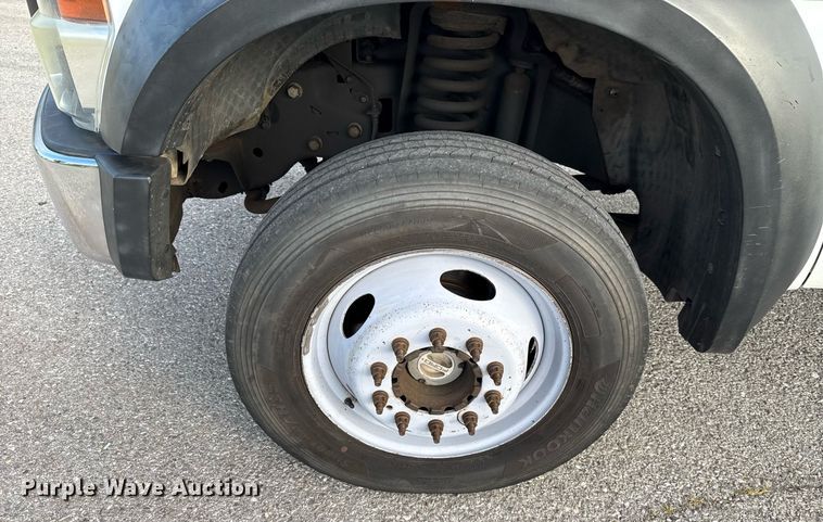 image for item HI9252 2008 Ford F450 Crew Cab flatbed truck