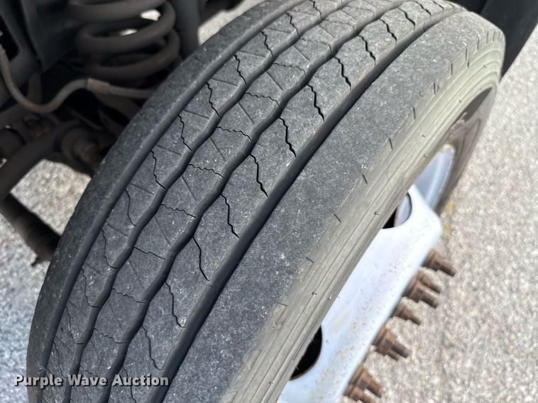 image for item HI9252 2008 Ford F450 Crew Cab flatbed truck