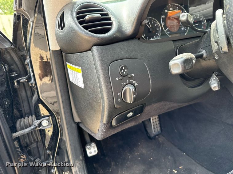 image for item HI9287 2009 Mercedes Benz CLK350 