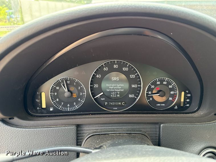 image for item HI9287 2009 Mercedes Benz CLK350 