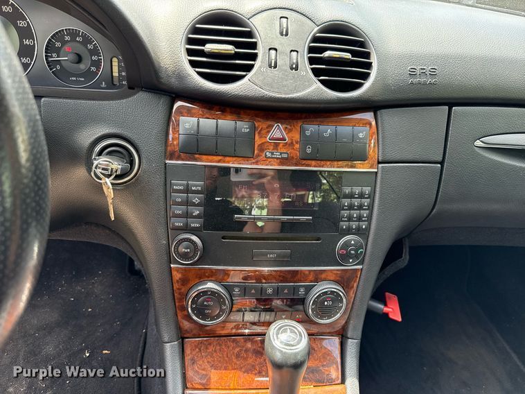 image for item HI9287 2009 Mercedes Benz CLK350 