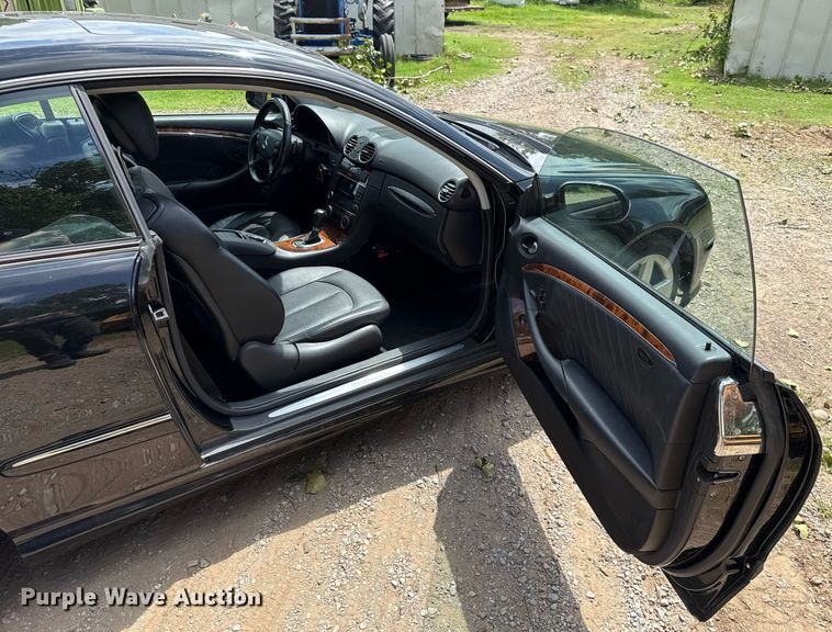 image for item HI9287 2009 Mercedes Benz CLK350 