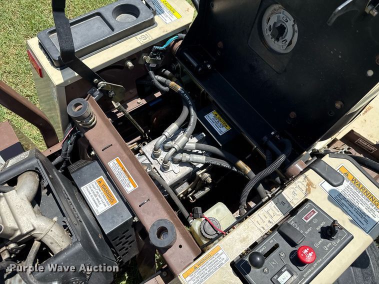 image for item HI9297 2014 Grass Hopper 623T ZTR lawn mower