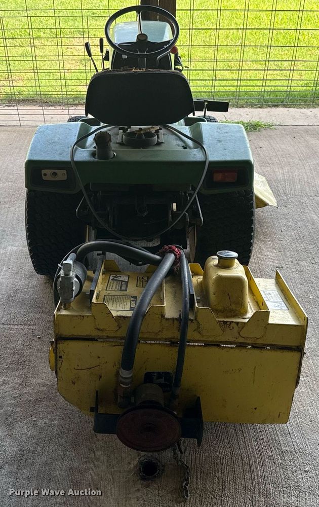 image for item HI9299 John Deere  318 lawn mower