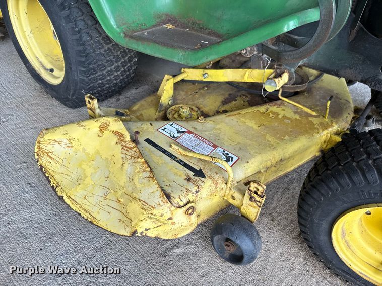 image for item HI9299 John Deere  318 lawn mower