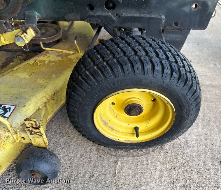 image for item HI9299 John Deere  318 lawn mower