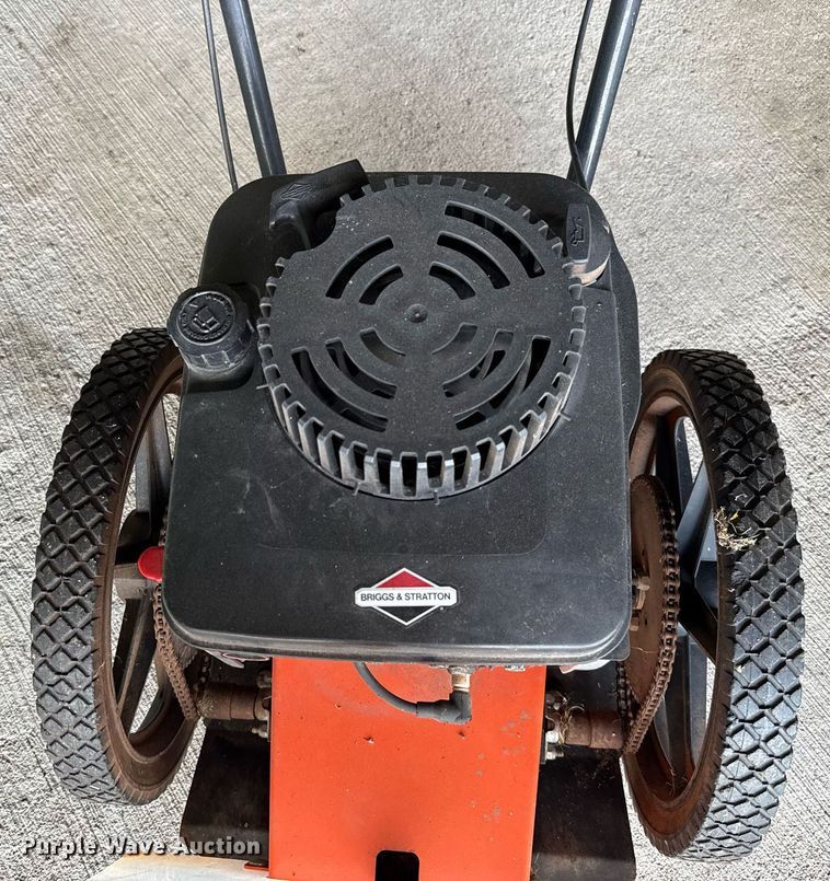 image for item HI9302 Lawn equipment