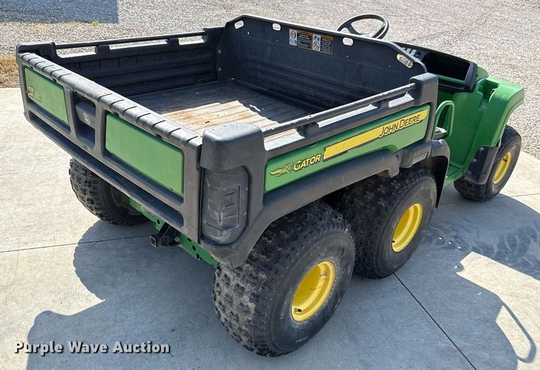 image for item HI9336 2010 John Deere TH 6X4 utility vehicle