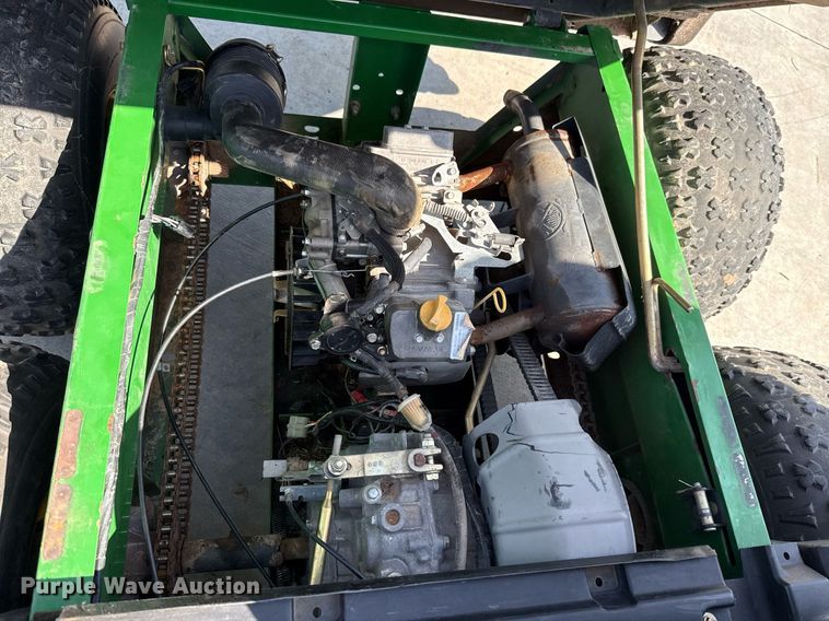 image for item HI9336 2010 John Deere TH 6X4 utility vehicle