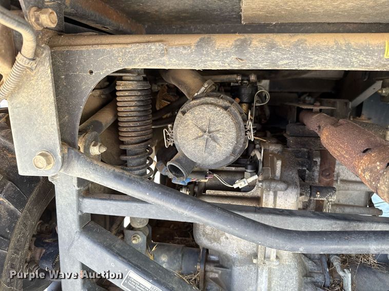 image for item HI9338 Kubota RTV500 utility vehicle