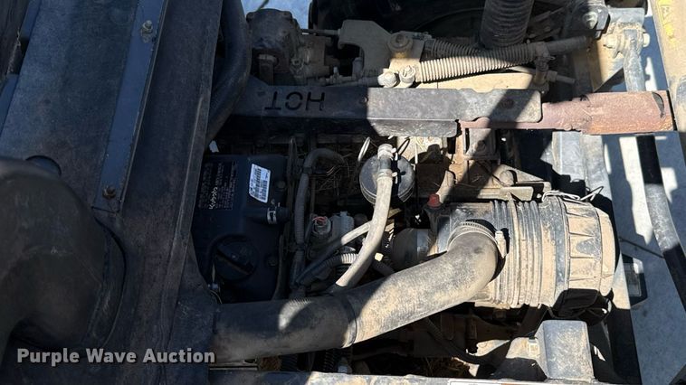 image for item HI9338 Kubota RTV500 utility vehicle