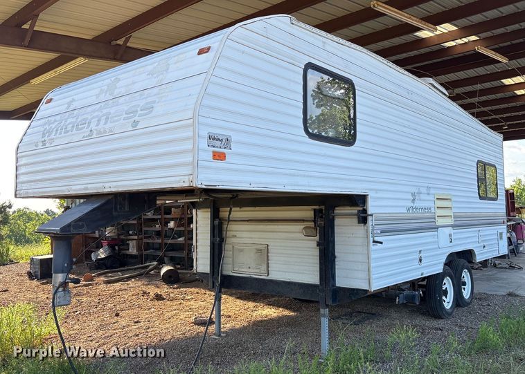 image for item ND9719 1997 Fleetwood 21L5B camper