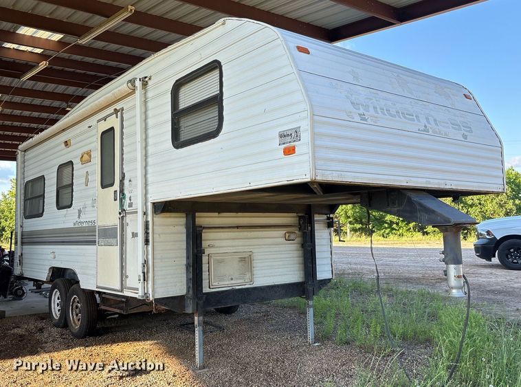 image for item ND9719 1997 Fleetwood 21L5B camper