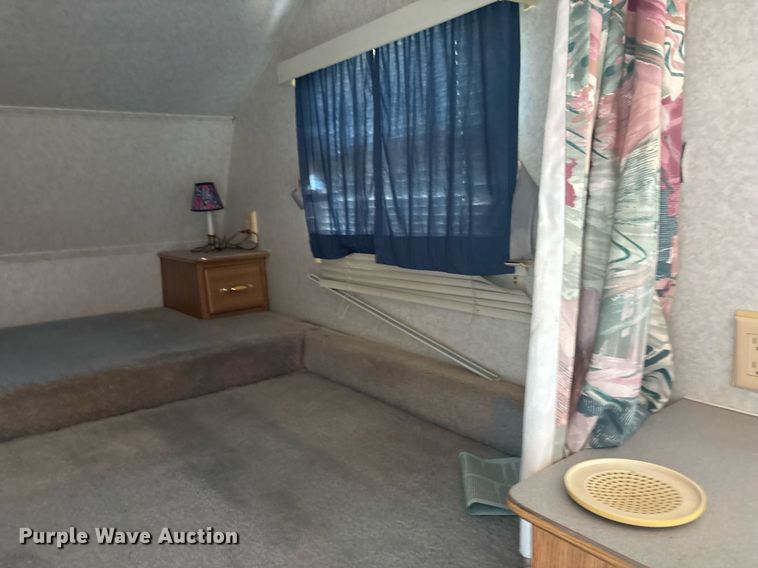 image for item ND9719 1997 Fleetwood 21L5B camper