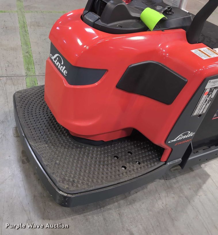 image for item ND9791 2023 Linde EWR40 pallet jack