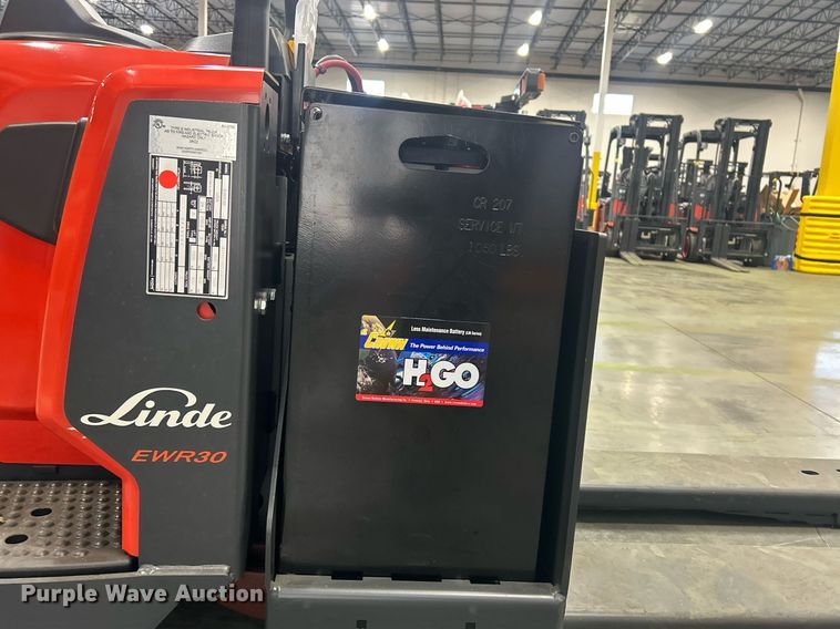 image for item ND9792 2023 Linde EWR30 pallet jack