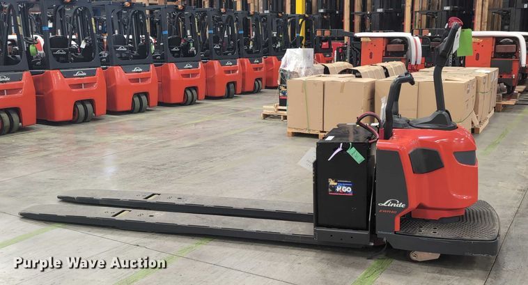 image for item ND9794 2023 Linde EWR40 pallet jack