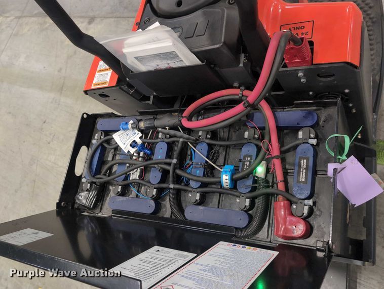 image for item ND9794 2023 Linde EWR40 pallet jack