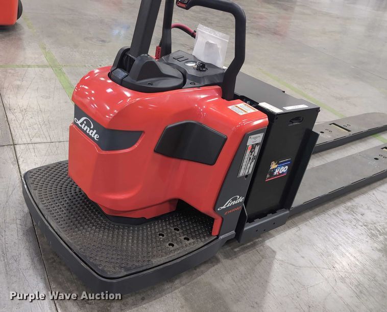 image for item ND9794 2023 Linde EWR40 pallet jack