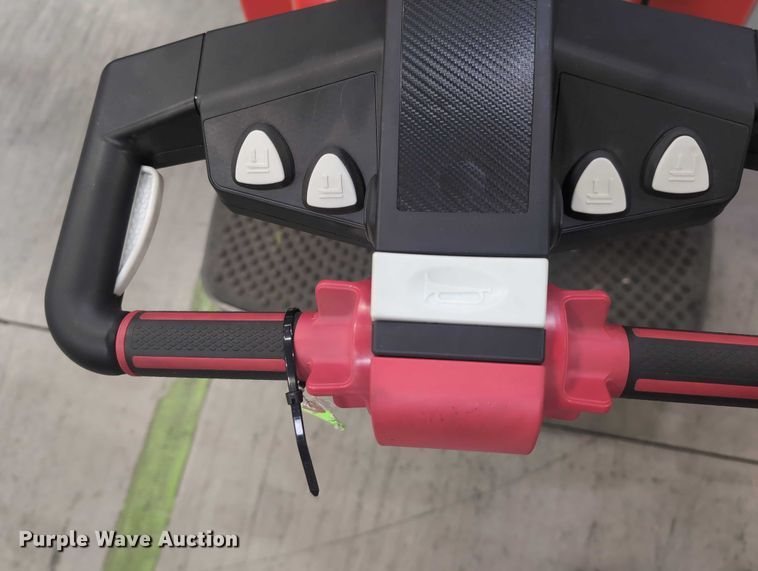 image for item ND9925 2023 Linde EWR40 pallet jack