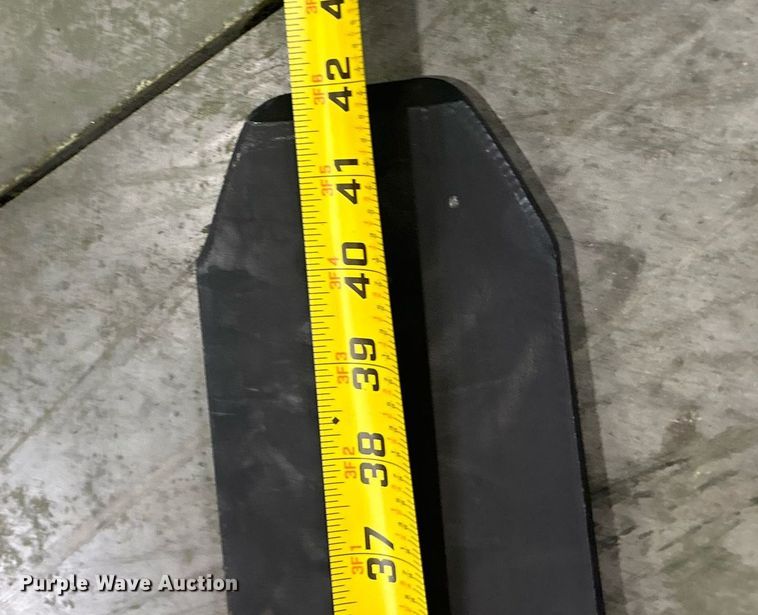 image for item ND9941 2023 Linde E18S forklift