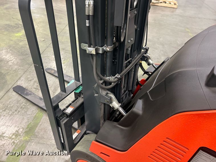 image for item ND9941 2023 Linde E18S forklift