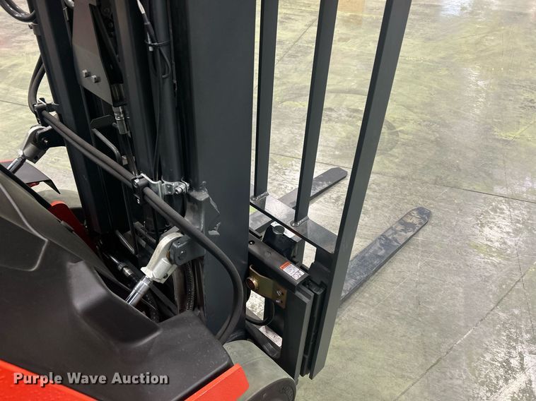 image for item ND9941 2023 Linde E18S forklift