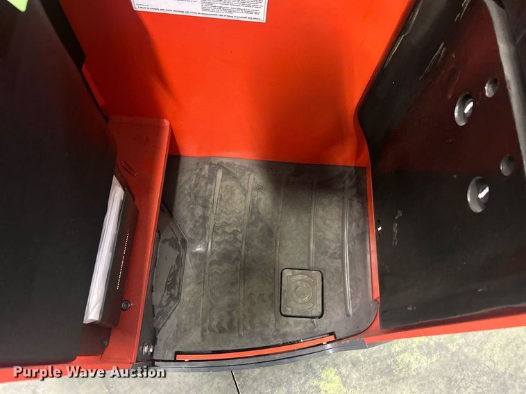 image for item ND9941 2023 Linde E18S forklift