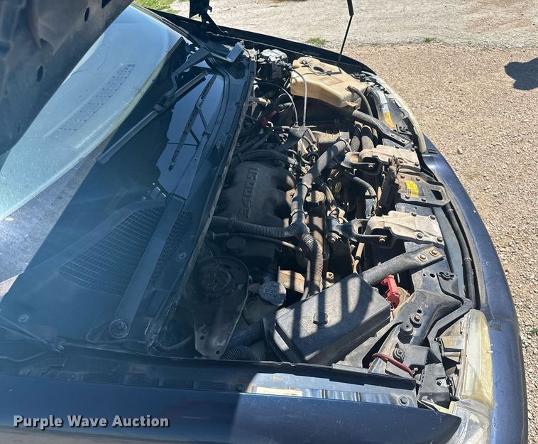 image for item NE9838 2000 Chevrolet Venture LS  van