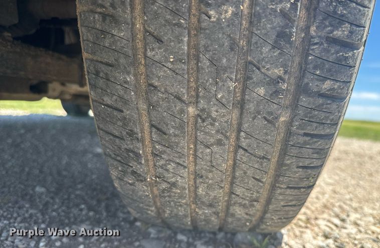 image for item NE9838 2000 Chevrolet Venture LS  van