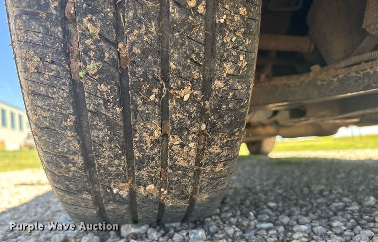 image for item NE9838 2000 Chevrolet Venture LS  van