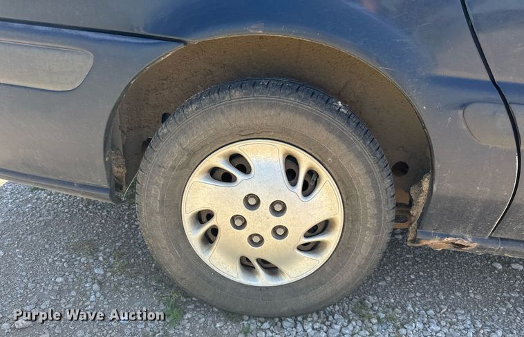 image for item NE9838 2000 Chevrolet Venture LS  van