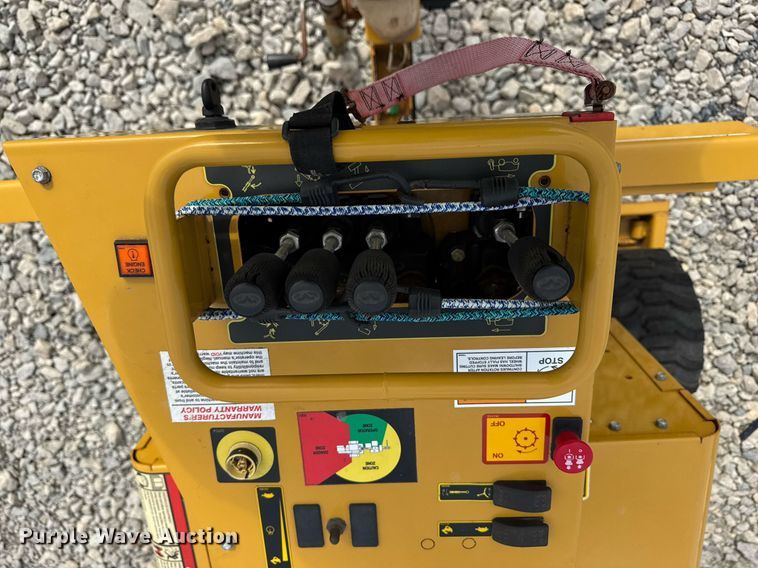 image for item YA0358 2021 Rayco RG55 stump grinder