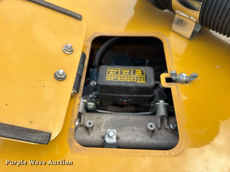 image for item YA0358 2021 Rayco RG55 stump grinder